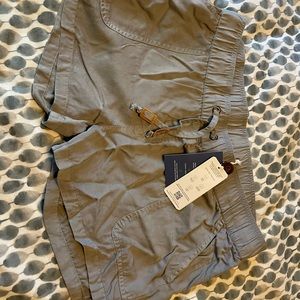 Ten tree shorts XL